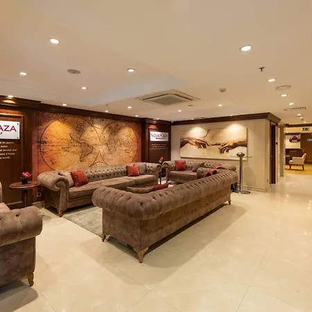 Nova Plaza Boutique & מלון