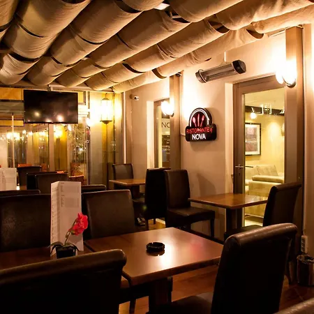 Nova Plaza Boutique &