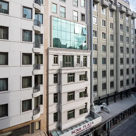 Nova Plaza Boutique & Hotel 4*