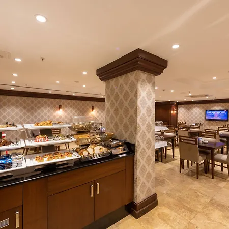 Nova Plaza Boutique & Hotel