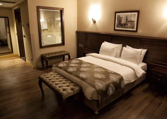 Nova Plaza Boutique & Hotel 4*