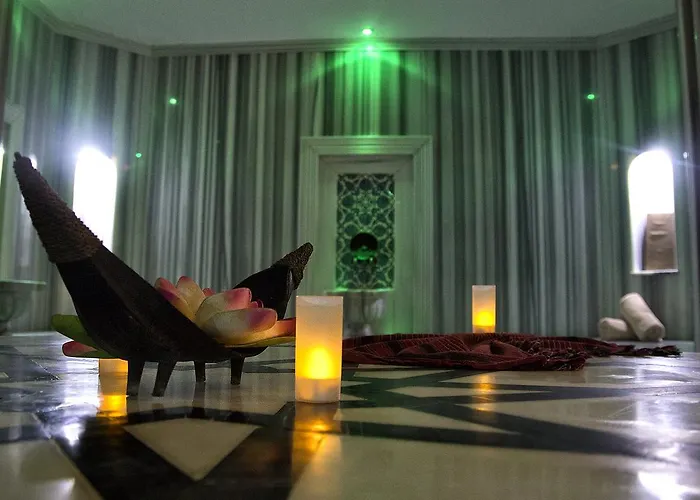 Nova Plaza Boutique & 4*