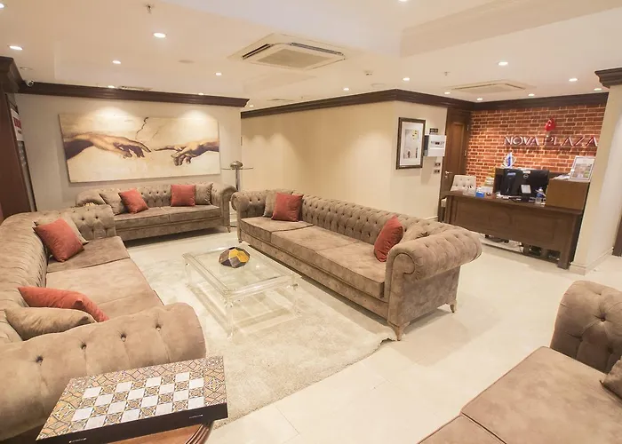 Hotel Nova Plaza Boutique & 4*