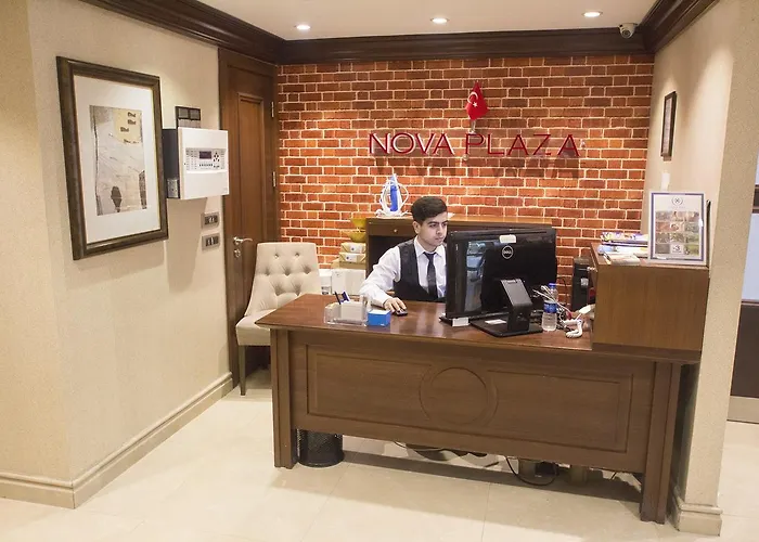 Nova Plaza Boutique & Hotel 4*