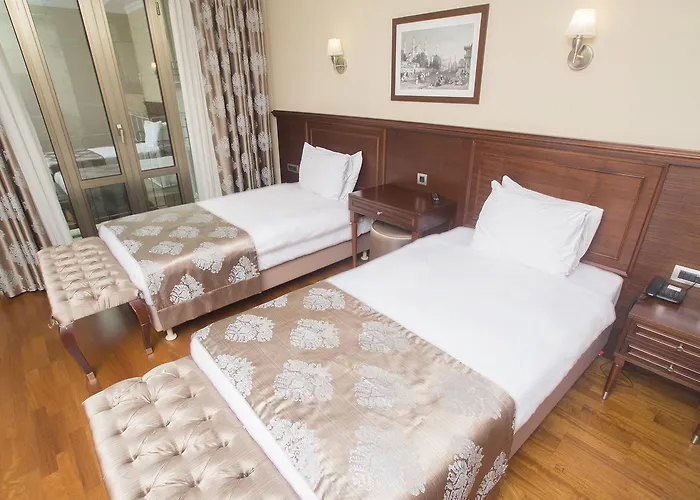 Nova Plaza Boutique &