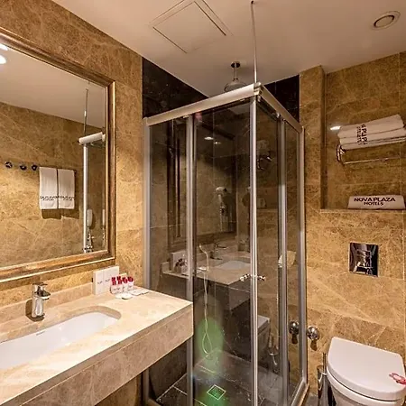 Nova Plaza Boutique &