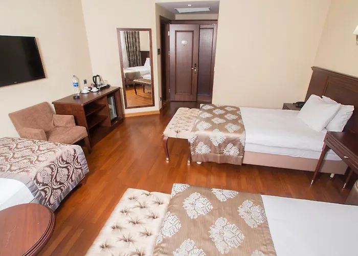 Nova Plaza Boutique & 4*