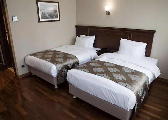 Nova Plaza Boutique &