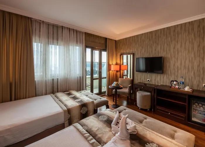 Nova Plaza Boutique &