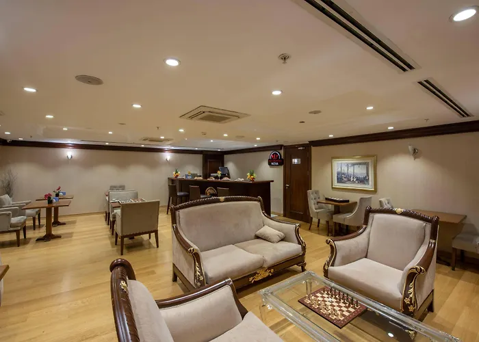 Hotell Nova Plaza Boutique & 4*