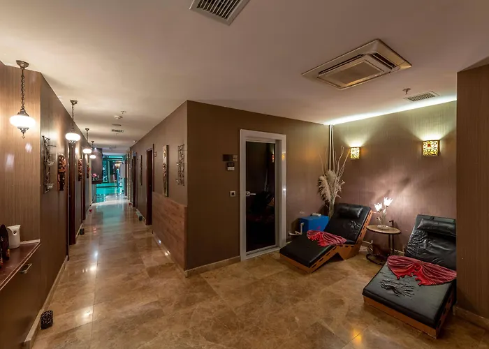 Nova Plaza Boutique & Hotell 4*