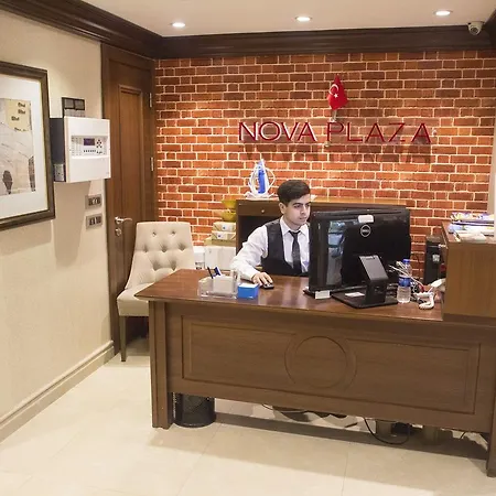 Nova Plaza Boutique & Hotel 4*